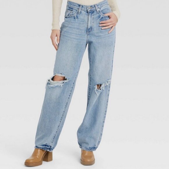 Women's Mid-Rise 90's Baggy Jeans - Universal Thread Medium Wash Destroy 24 - Picture 1 of 6